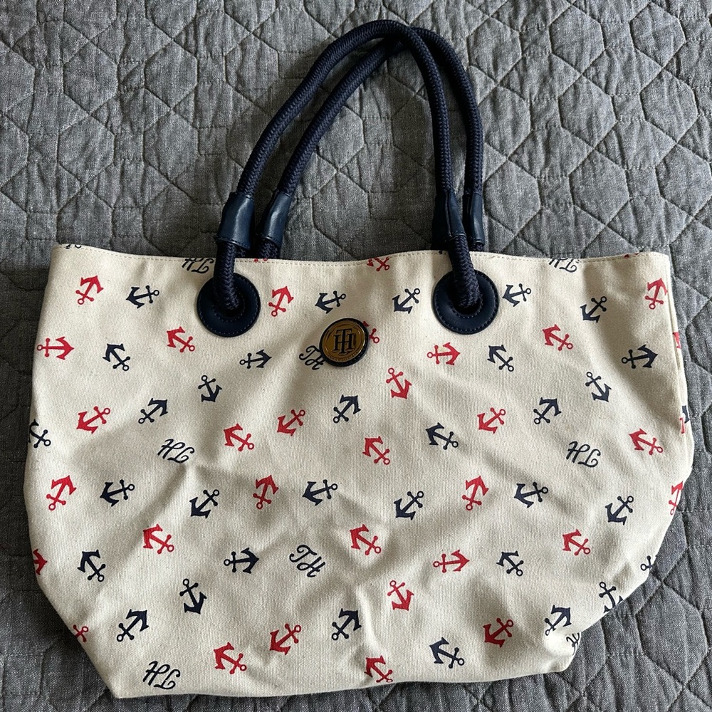 EUC Tommy Hilfiger nautical themed tote bag